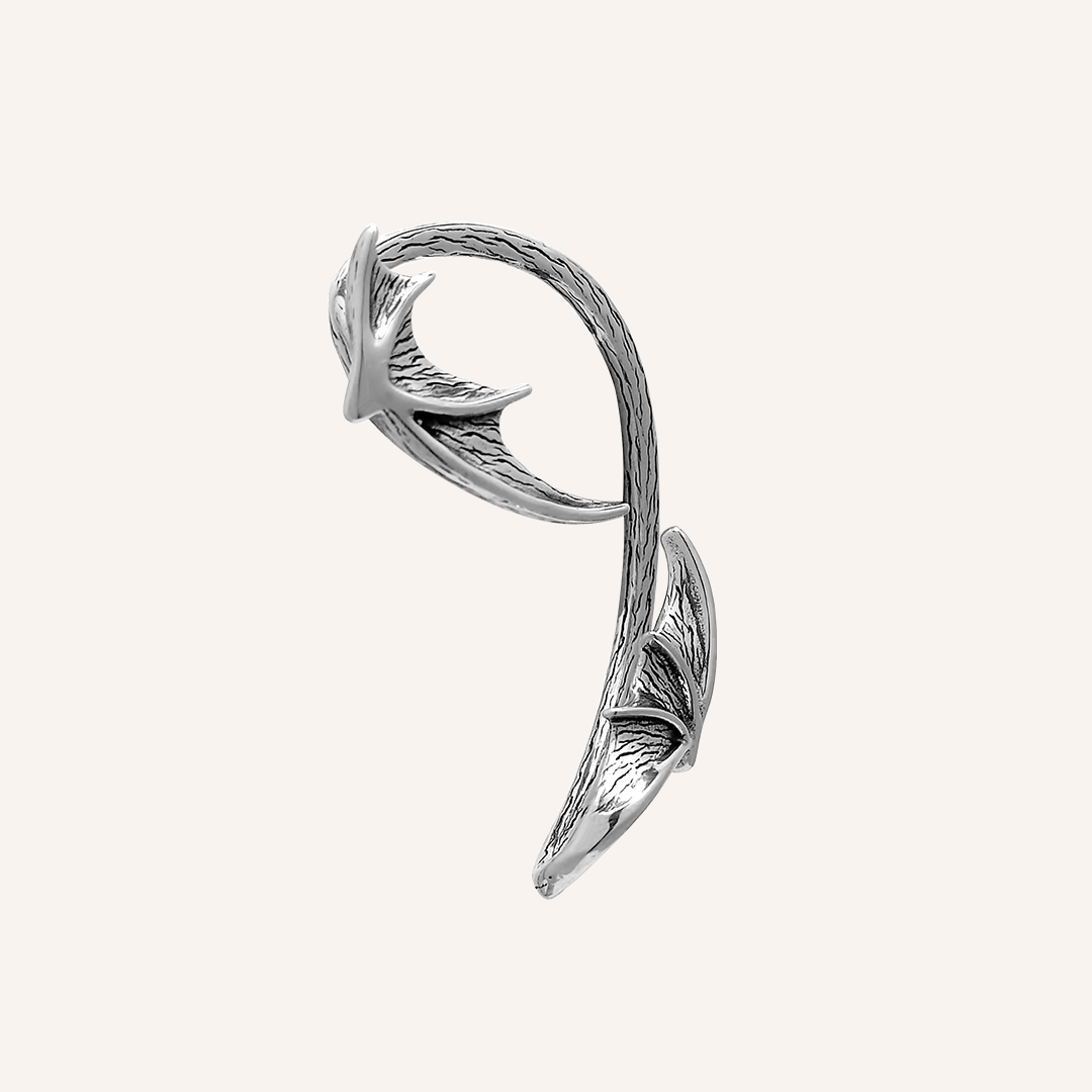 Alondra dragon Ear Cuff