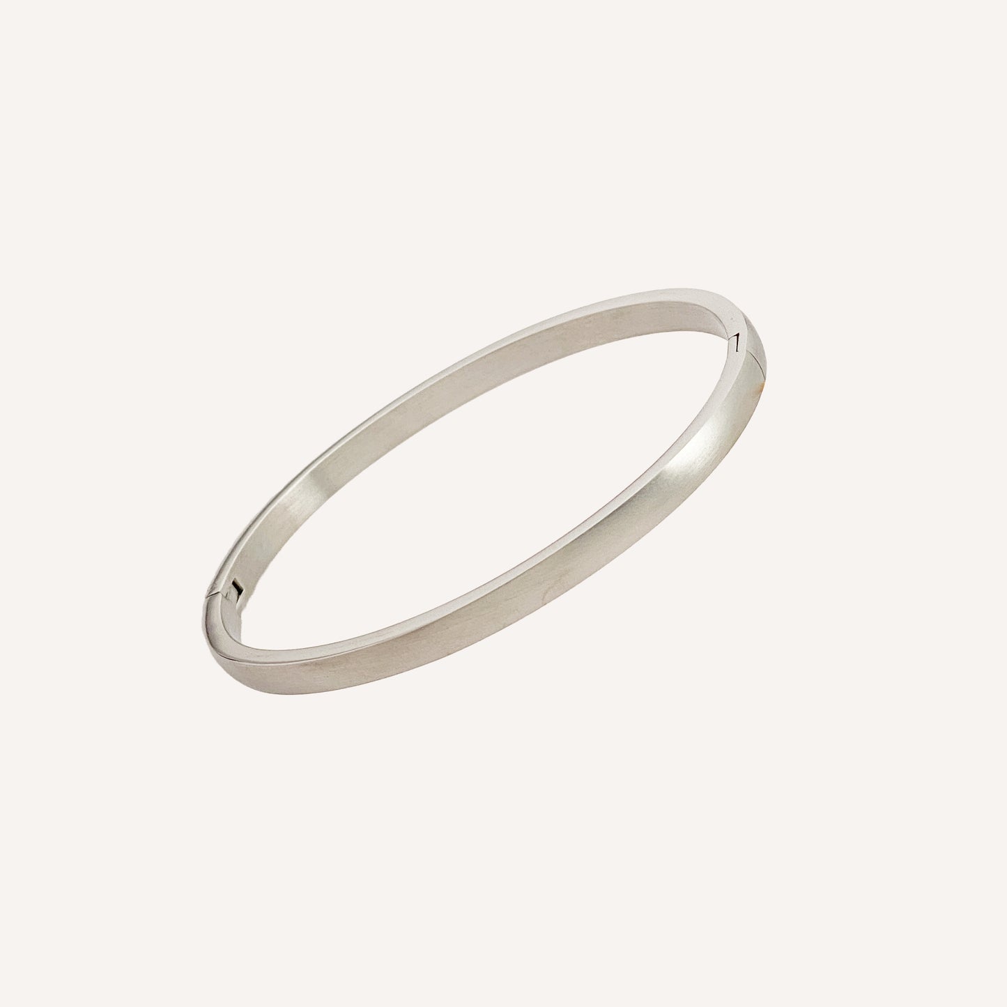 Calm Matte Plain Bangle 4mm - Silver