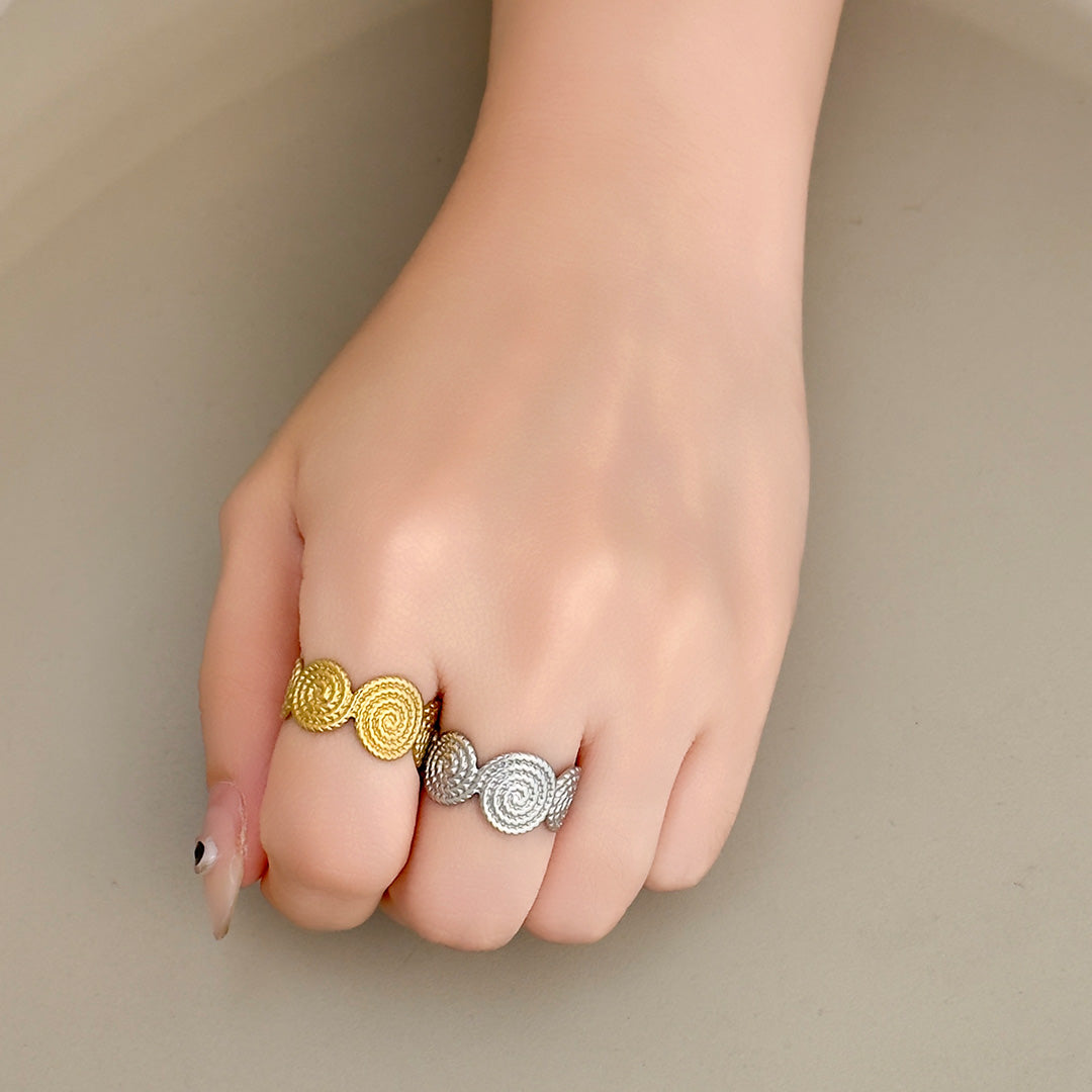 Cher Spiral Ring - Gold