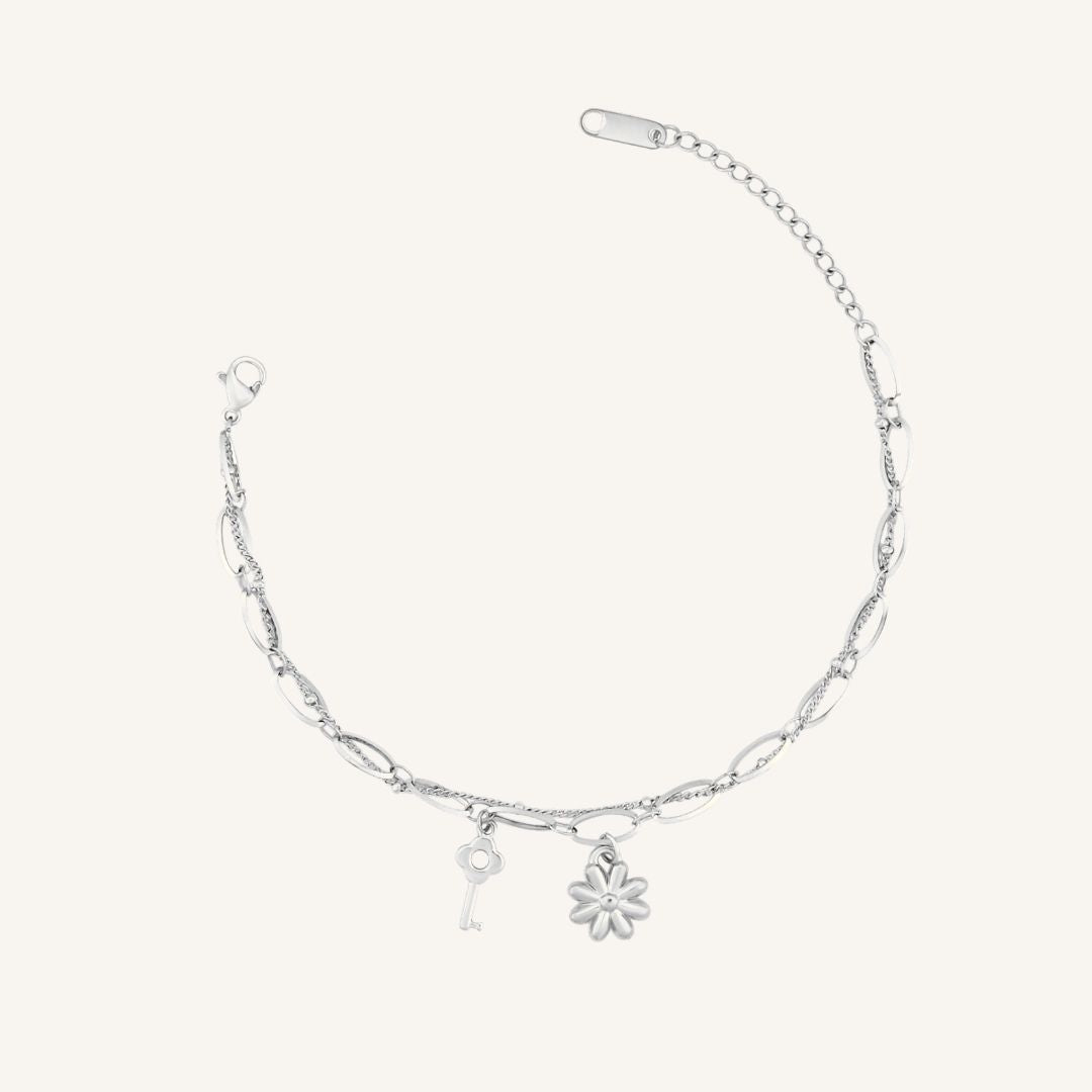 Ebris Flower Key Bracelet - Silver