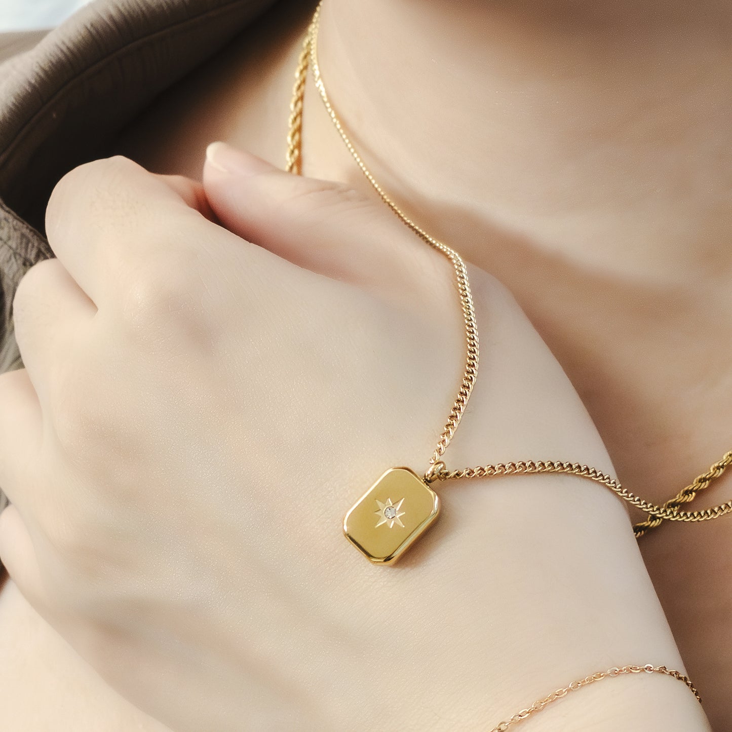 Saint Star Rectangle Layered Necklace - Gold