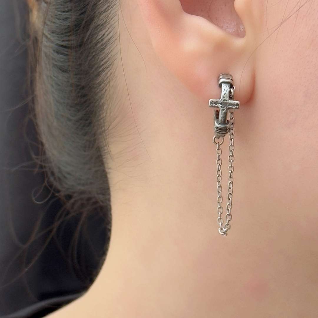 Escale Cross Chain Hoop Earring - BLFX