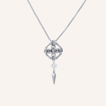 Faith Clover Chainmail Necklace - Silver
