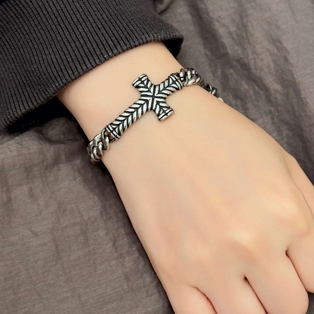 Dallas Cross Cuban Chain Bracelet - BLFX