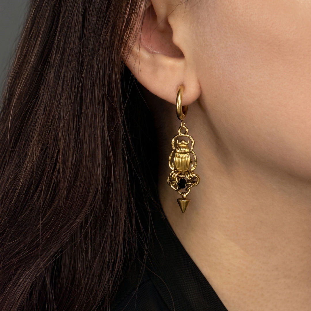 Asbeel Beetle Hoop Earring (Gold)