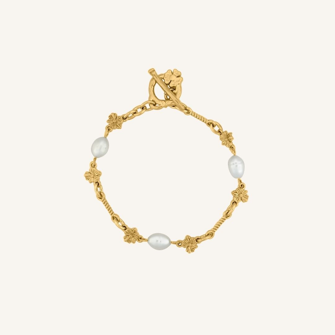 Camellia Flower Pearl Toggle OT  Bracelet (Gold)