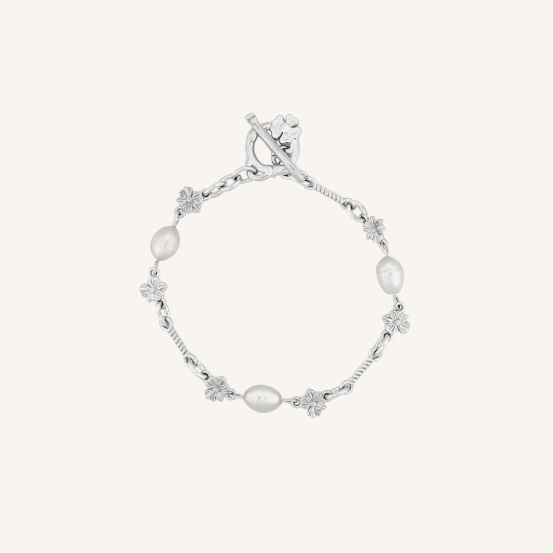 Camellia Flower Pearl Toggle OT Bracelet (Silver)