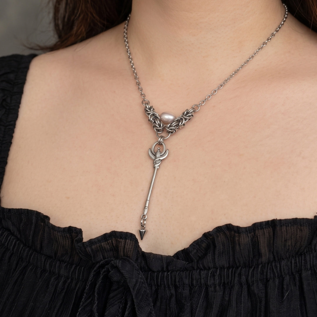 Cipher Wand Chainmail Pearl Necklace (Silver)