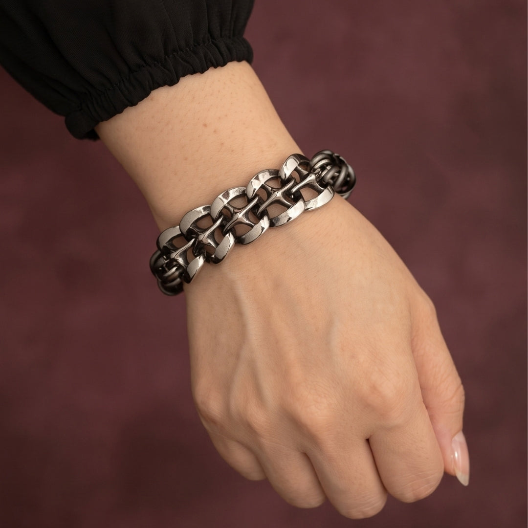 Comet Star Chainmail Bracelet