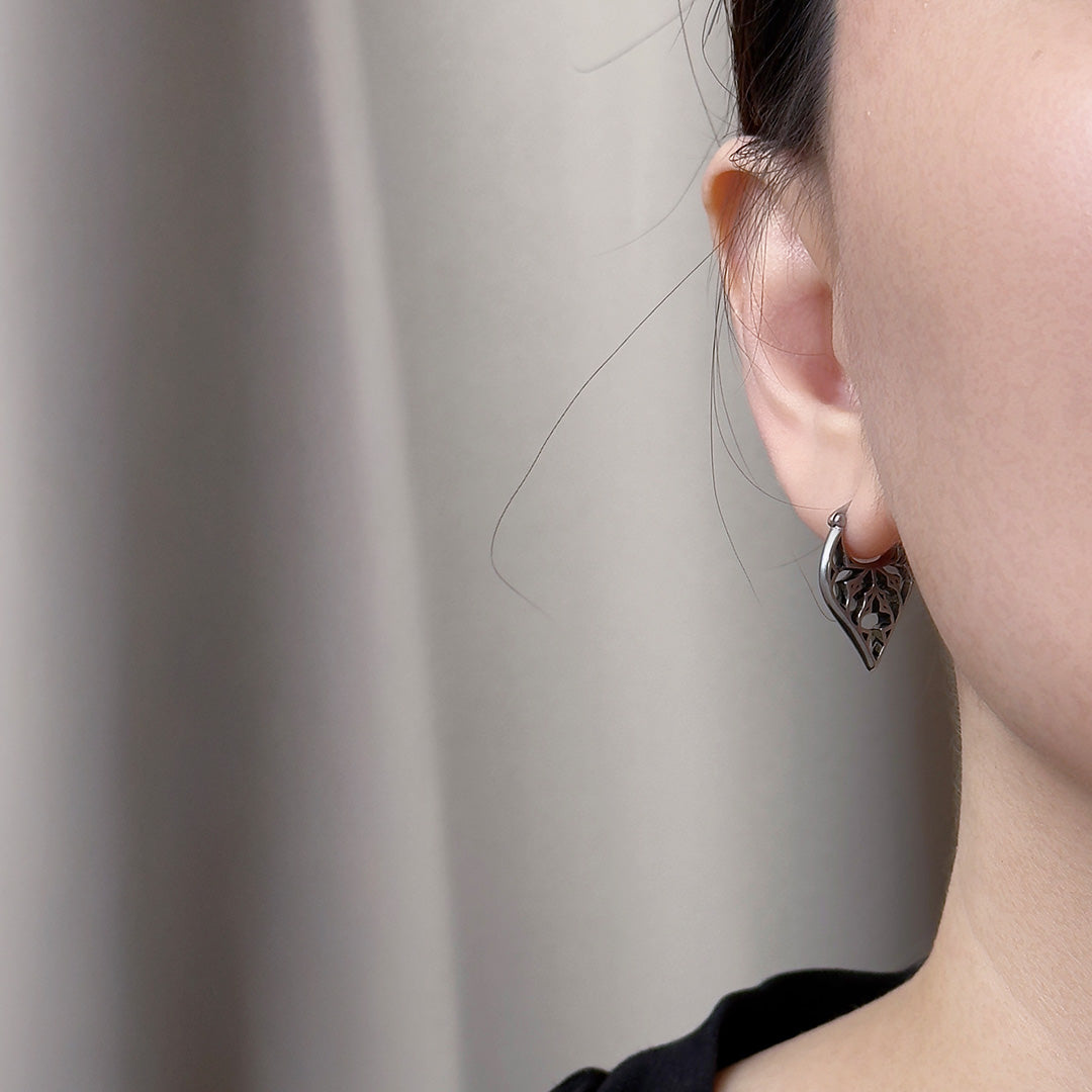 Deborah Celtic Pointy Hoop Earring - Mini Single