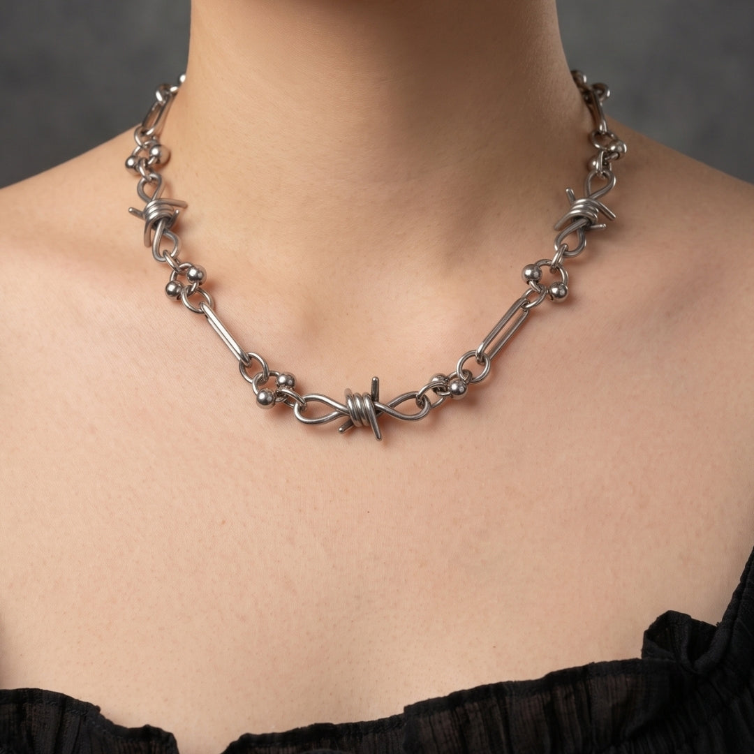 Echo Buck Wire Hybrid Necklace
