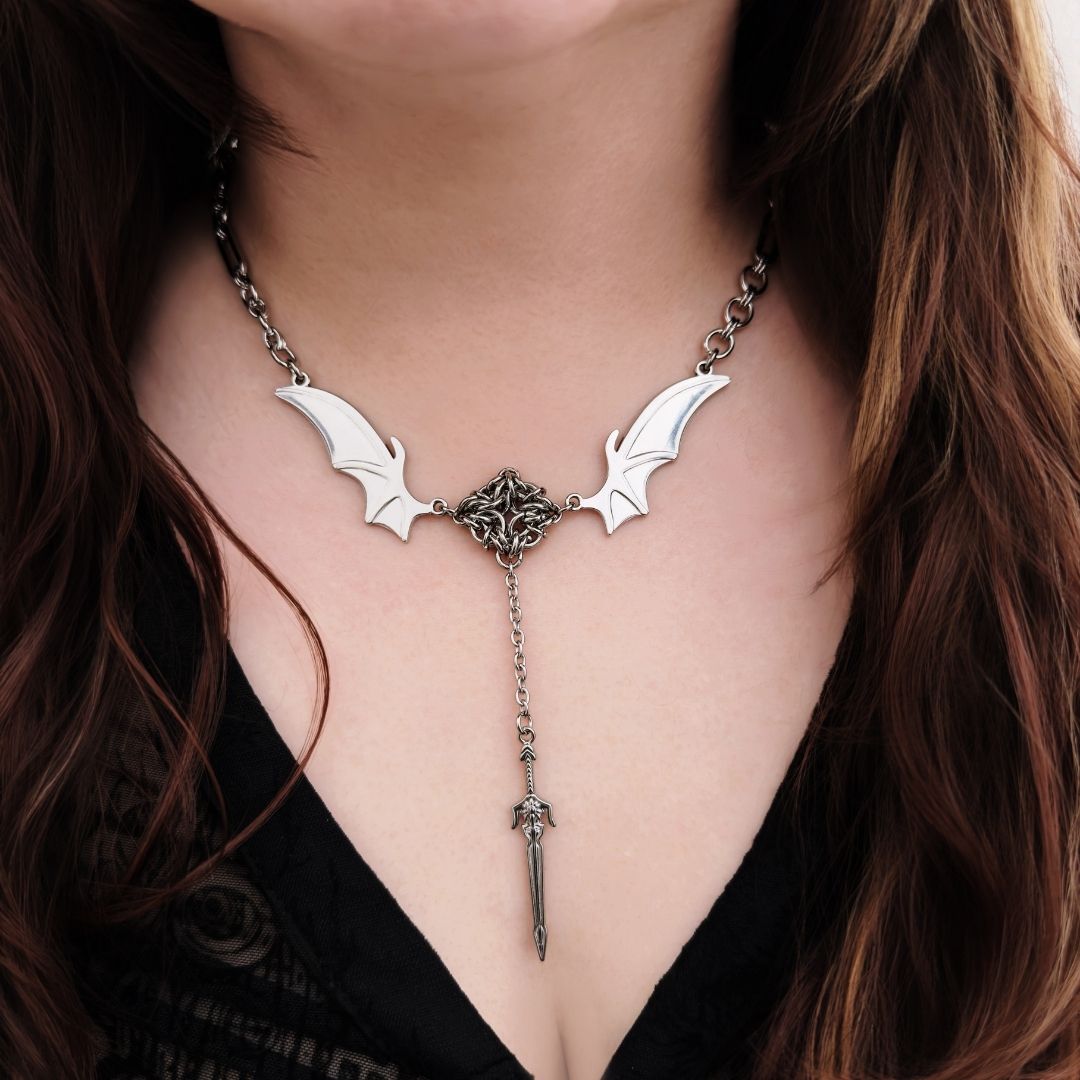 Effa Bat Sword Chainmail Necklace - BLFX