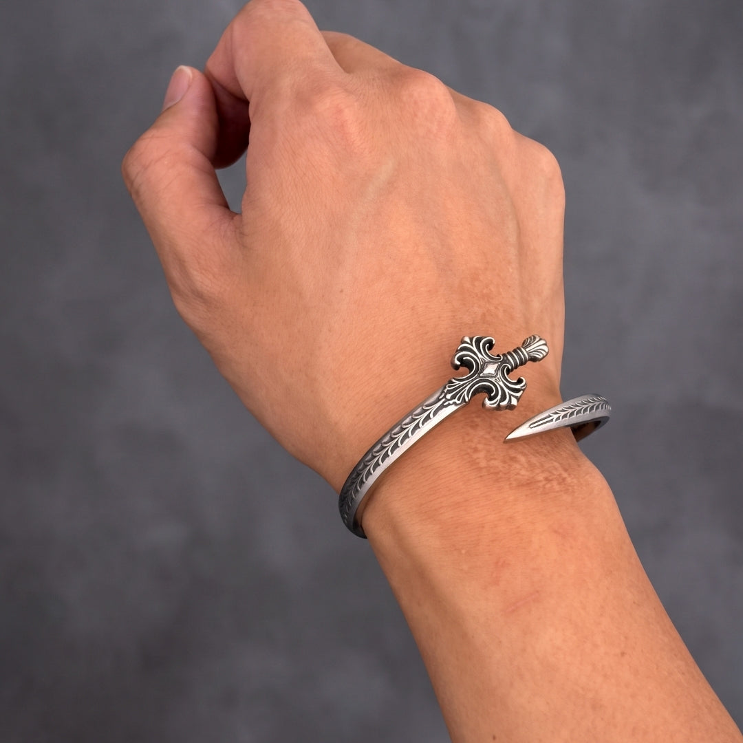 Elyth Orna Sword Open Bangle