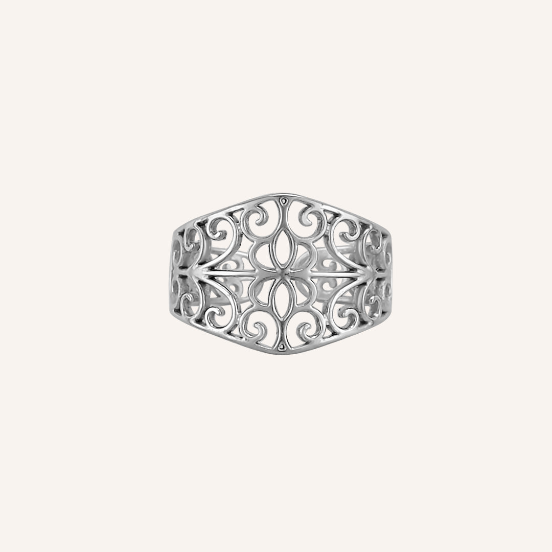 Ennis Vintage Lace Ornament Ring - Silver