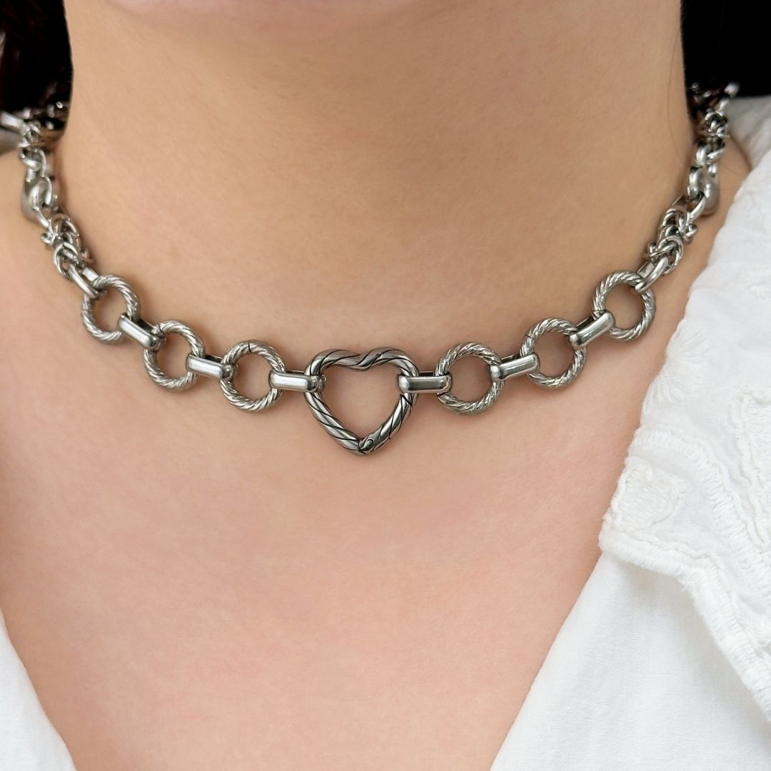 Eylin Love Chainmail Cross Necklace - BLFX