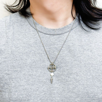 Faith Clover Chainmail Necklace - Silver