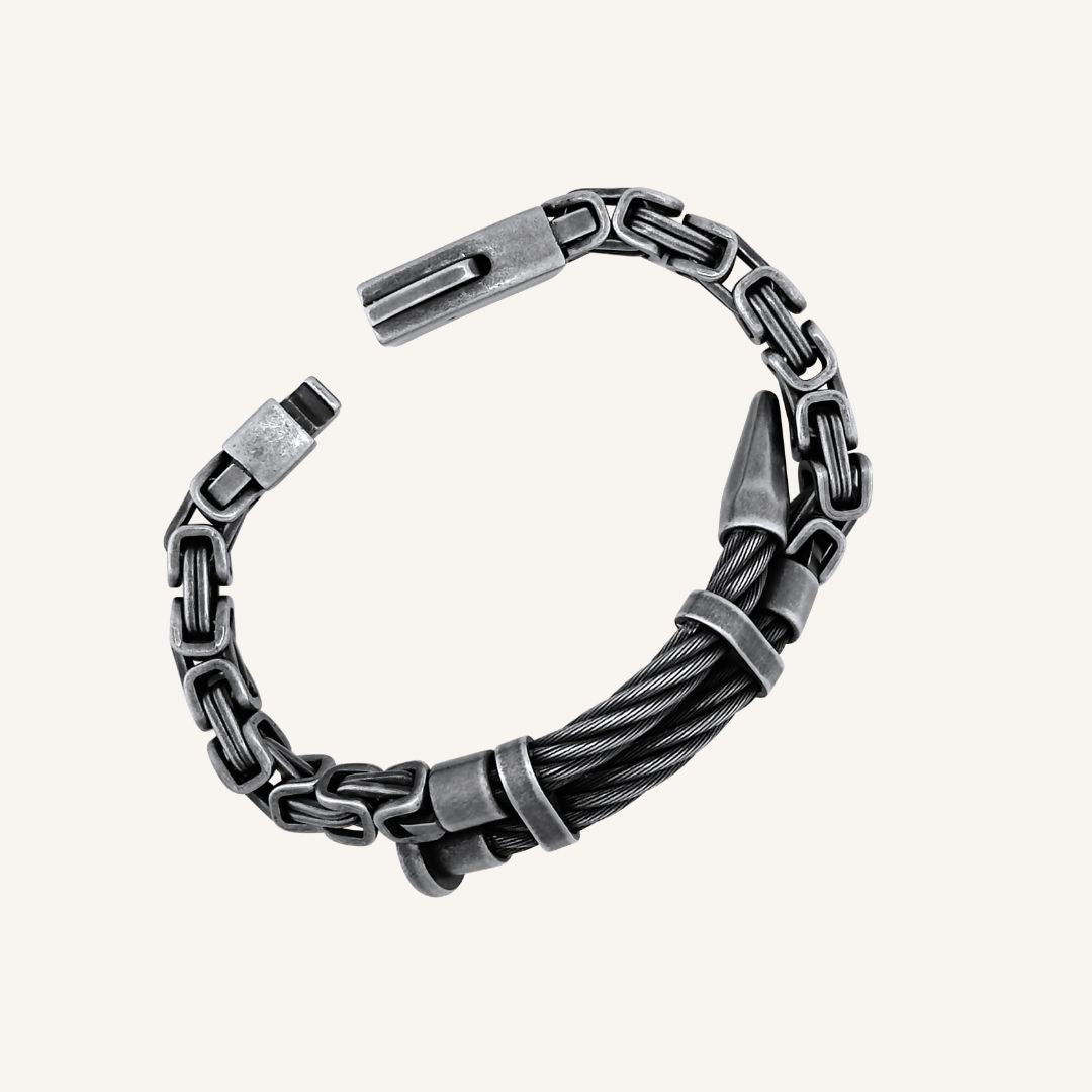 Franca Screw Nail Byzantine Chain Bracelet - Smoke
