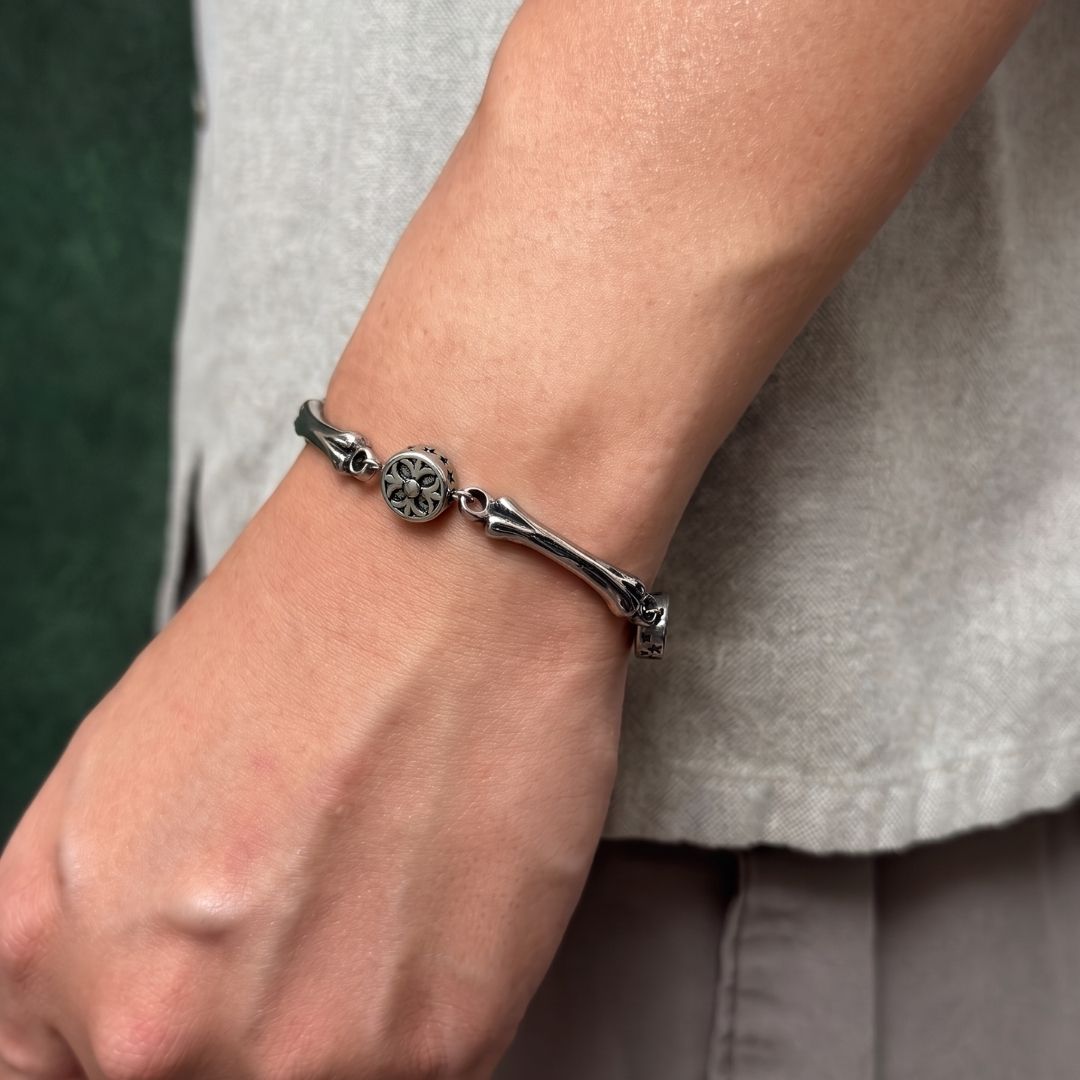 Galdric Bone Chrome Plus Bracelet (Silver)