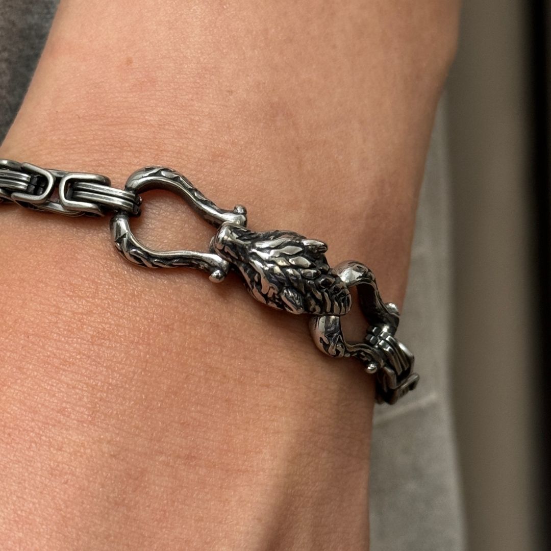Galin Hero Wolf Chain Bracelet (Smoke)