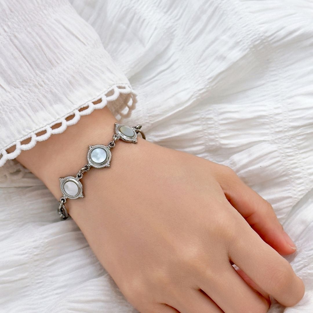 Giacomo Shell Chain Bracelet - Silver - BLFX