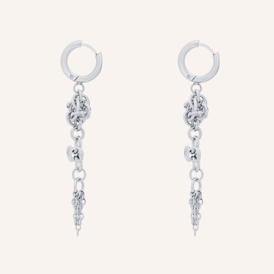 Gio Chainmail Clover Hoop Earring - Silver