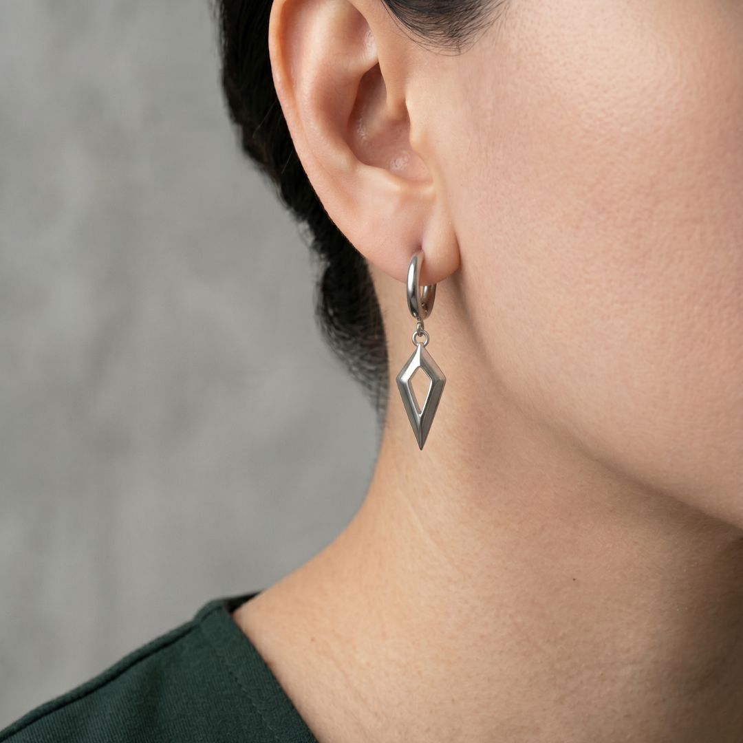 Grohl Pointy Hoop Earring (Single) - BLFX