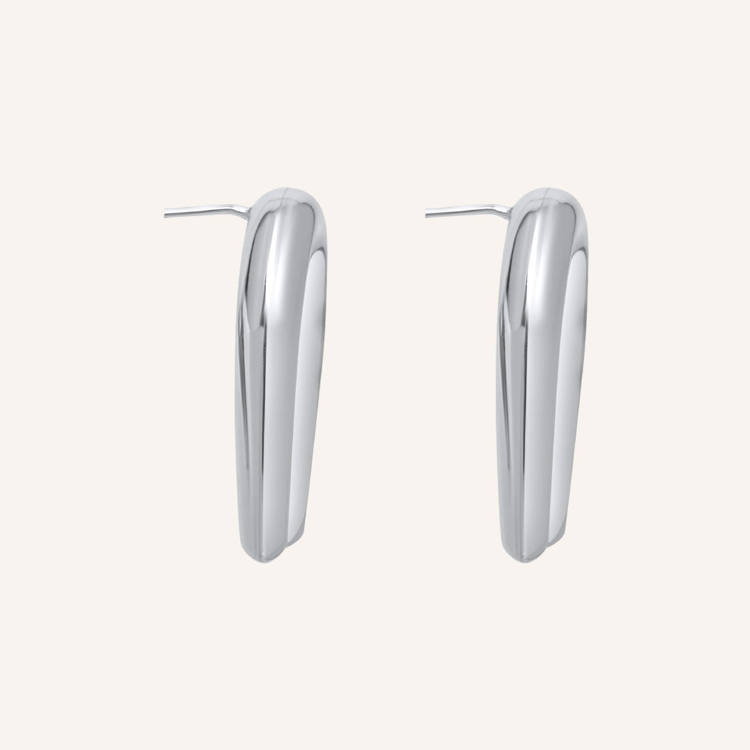 Gus Horseshoe Stud Earrings