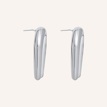 Gus Horseshoe Stud Earrings