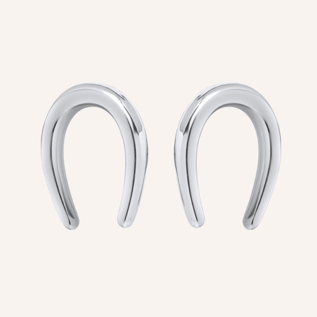 Gus Horseshoe Stud Earrings