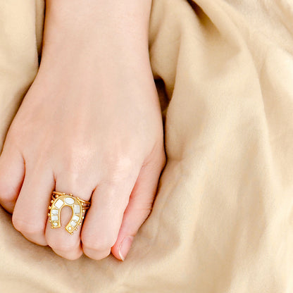 Gus Shell Horseshoe Ring