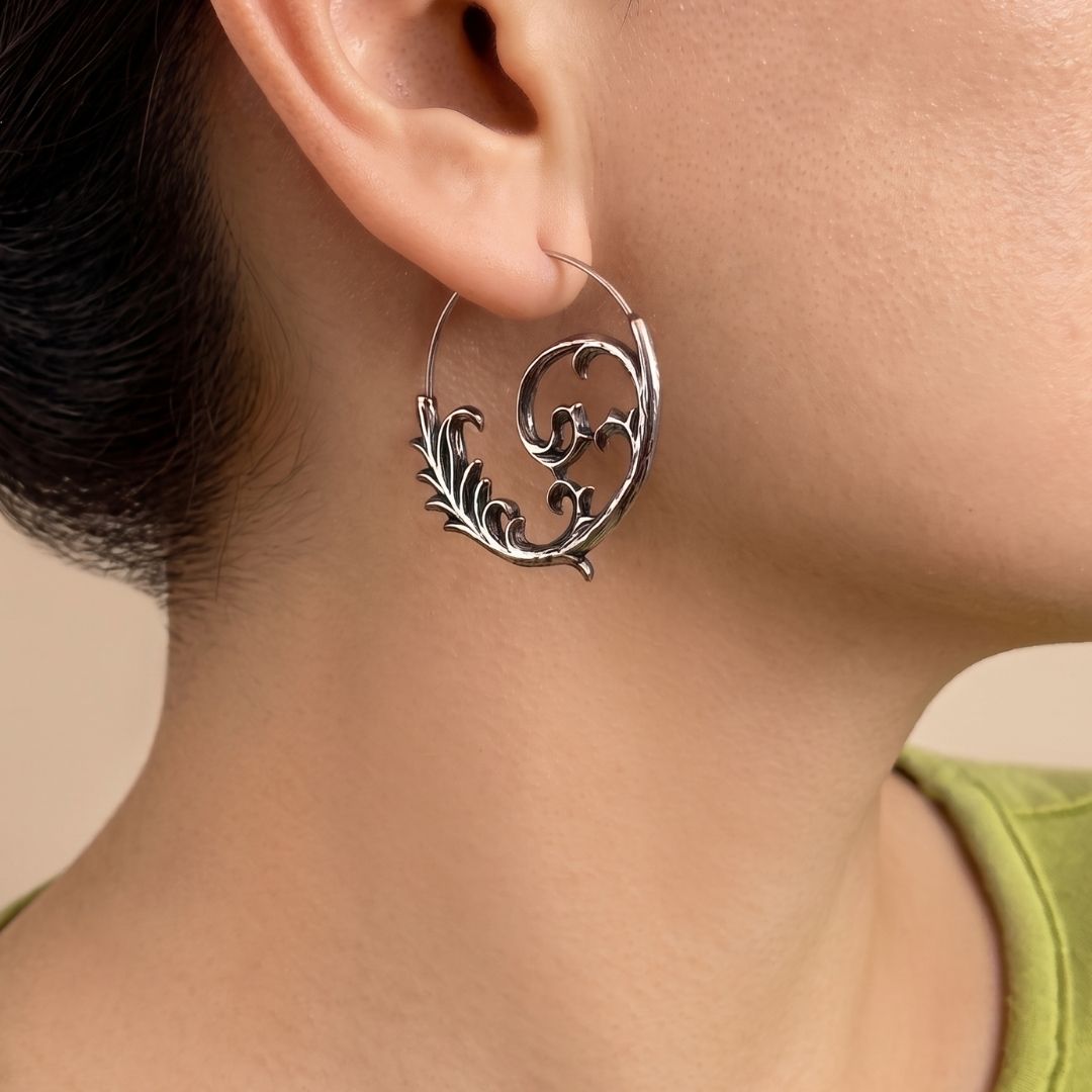 Halsey Orna Leaf Hoop Earring