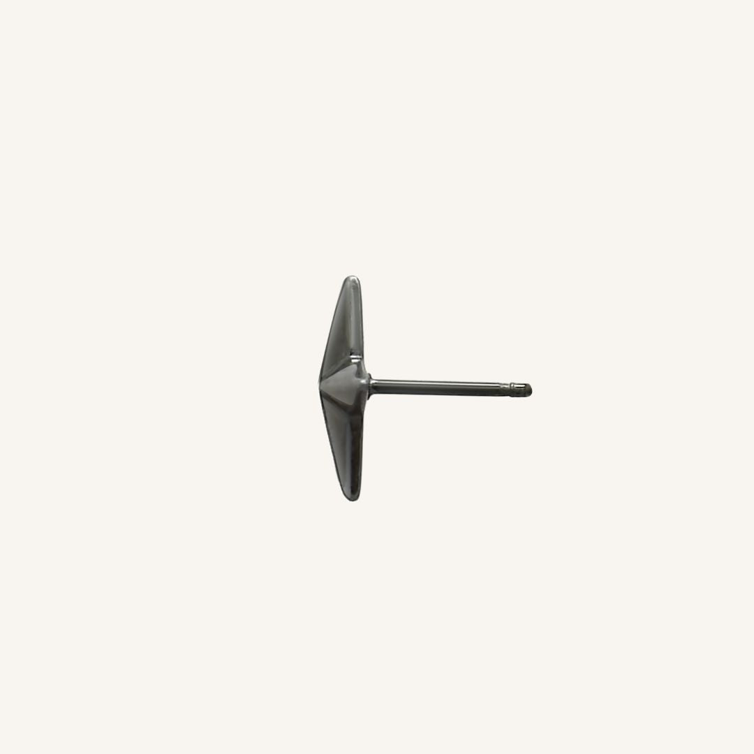 Hamish Smoke Star Stud Earring (Single)