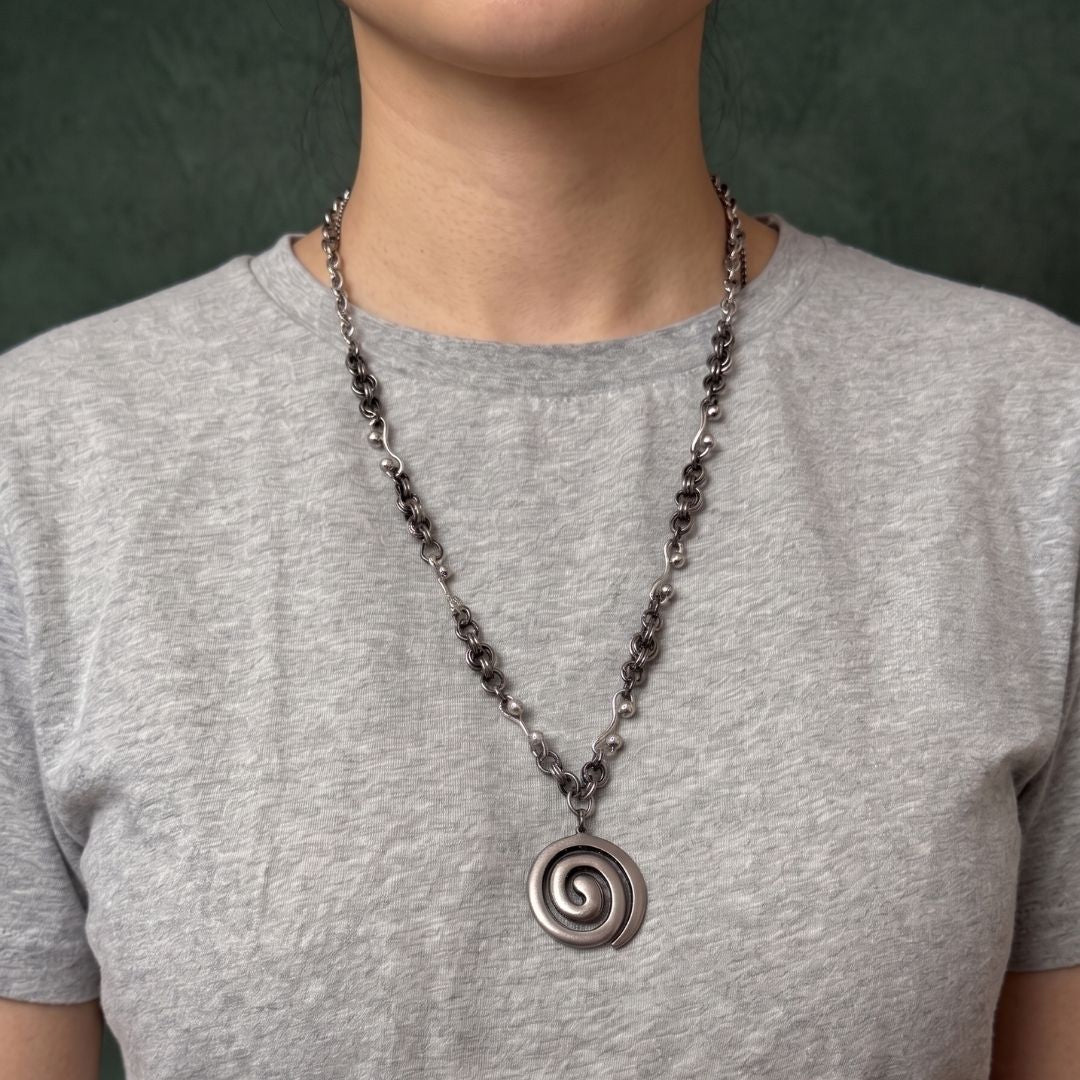 Hiba Spiral Necklace