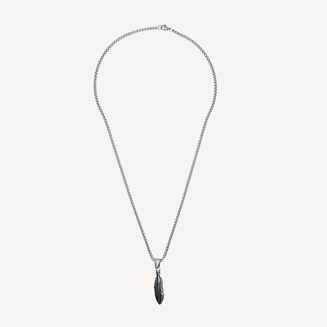 Kailyn Feather Long Necklace
