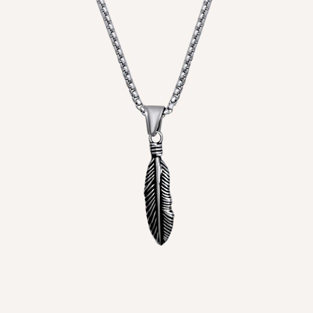 Kailyn Feather Long Necklace