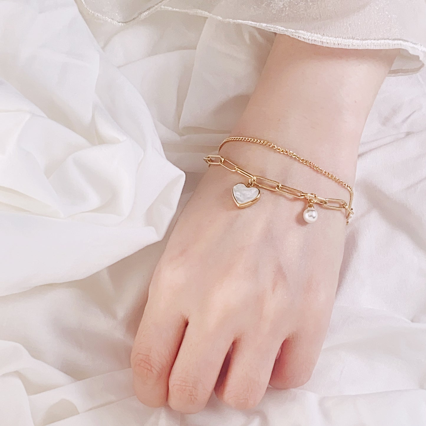 Love Shell Drop Chain Bracelet - Gold