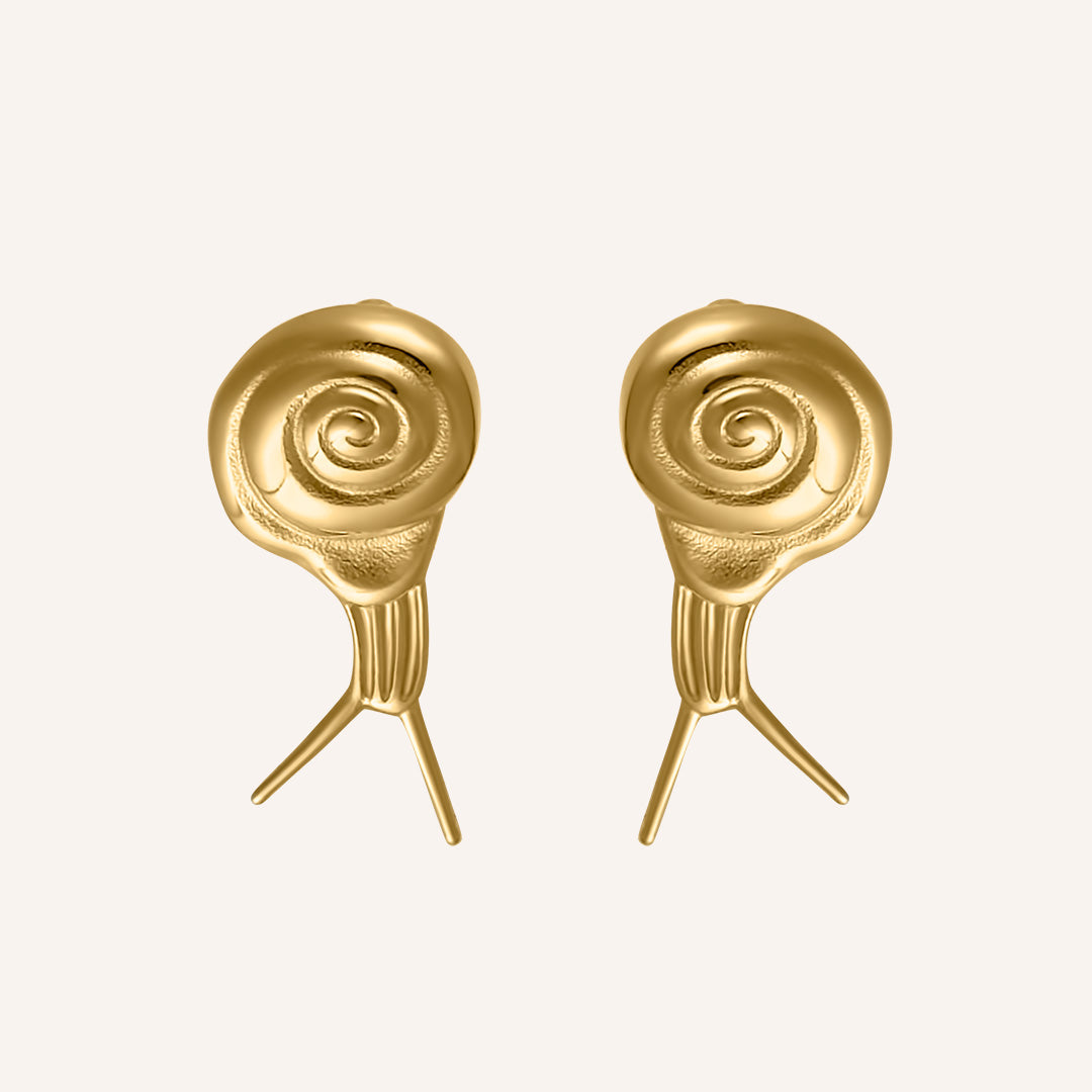 Macsen Snail Ear Stud - Gold