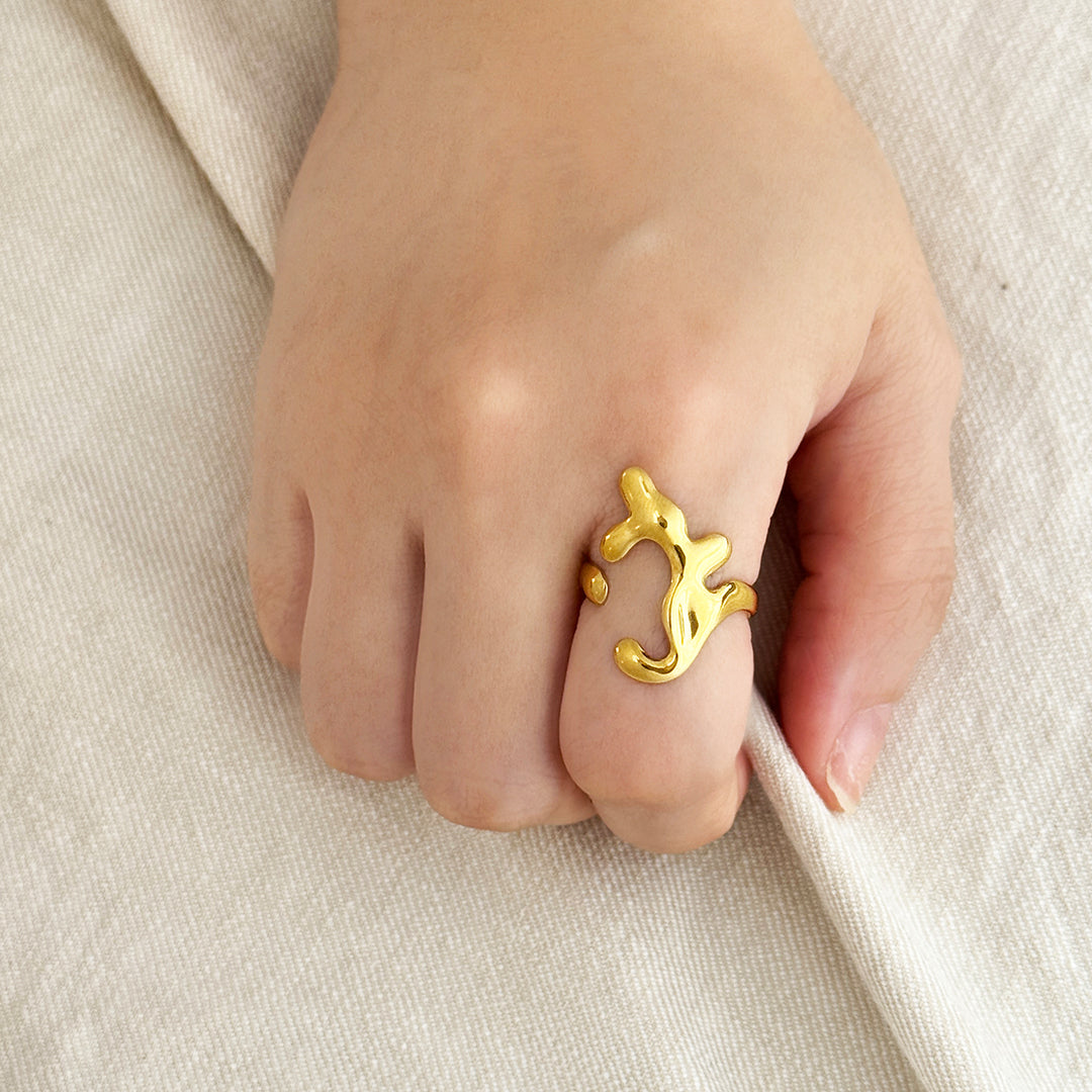 Mira Lava Open Ring - Gold