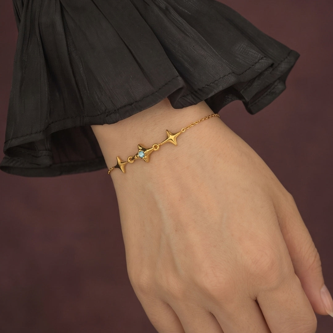 Nebula Blue Star Bracelet (Gold)