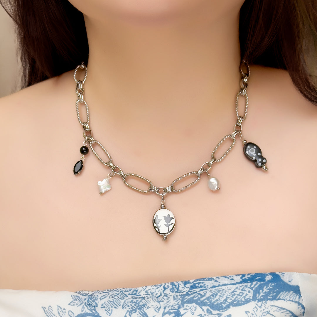 Nellwyn Porcelain and Pearl Chain Necklace - Silver Black