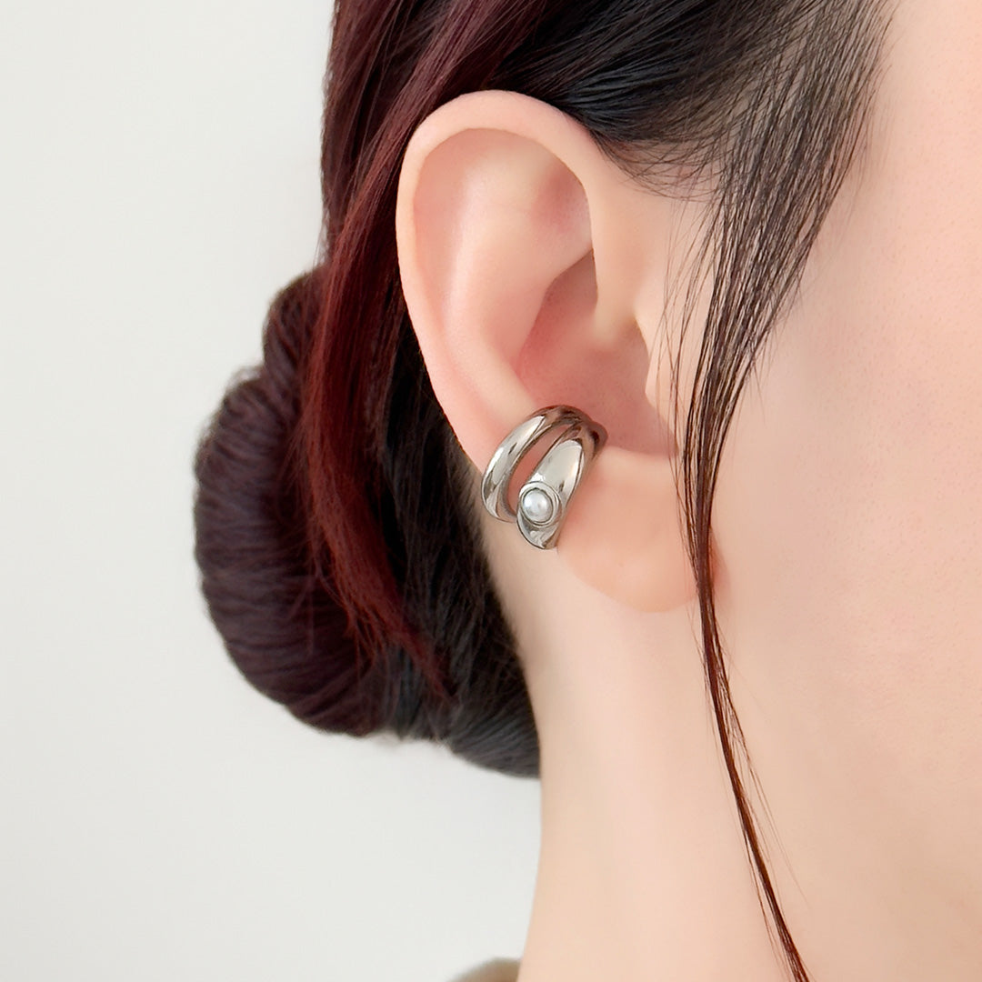 Nola Pearl Layered Ear Cuff - Silver