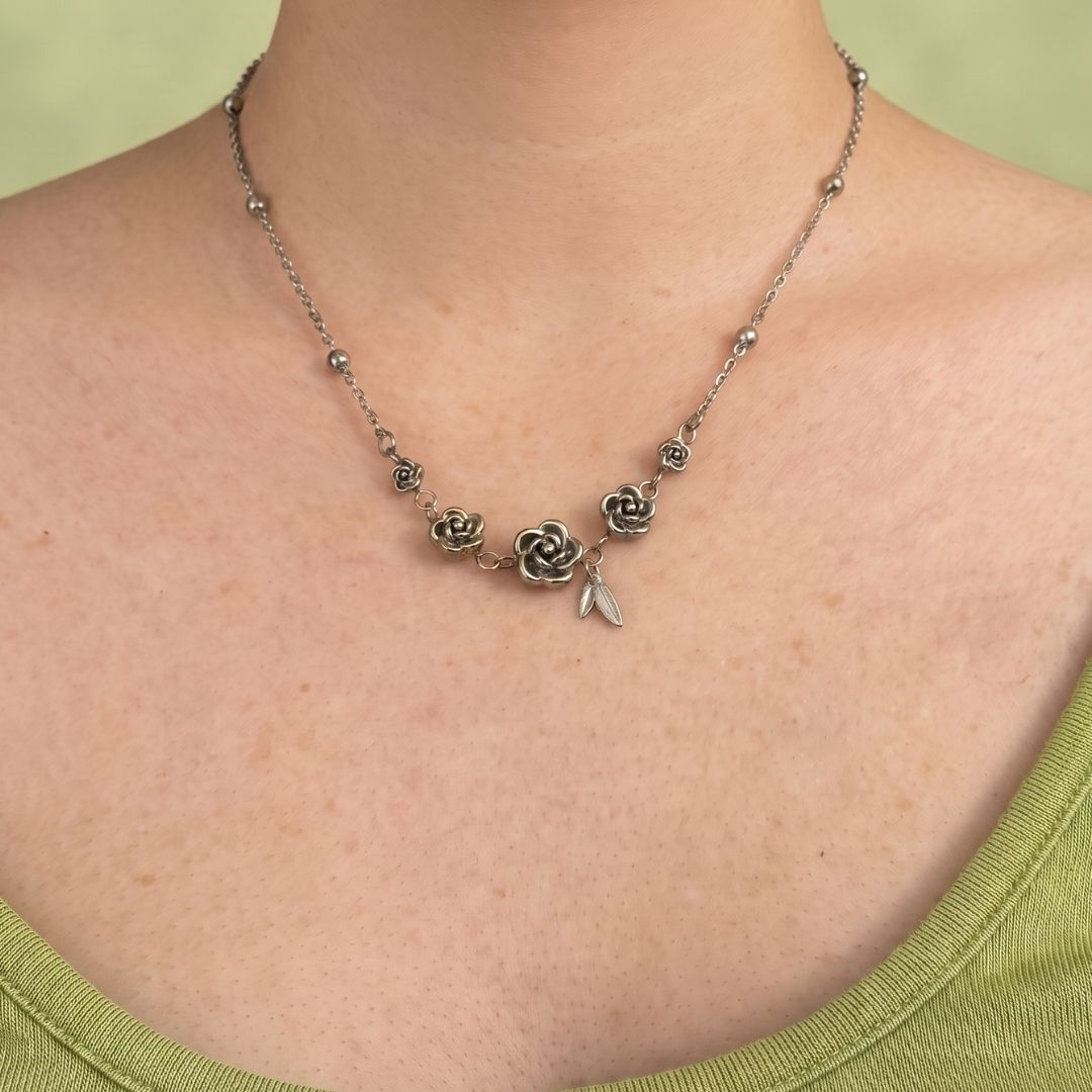 Oracle Rose Necklace (Silver)