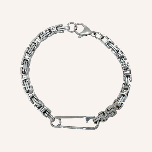 Show Safety Pin Box Chain Bracelet