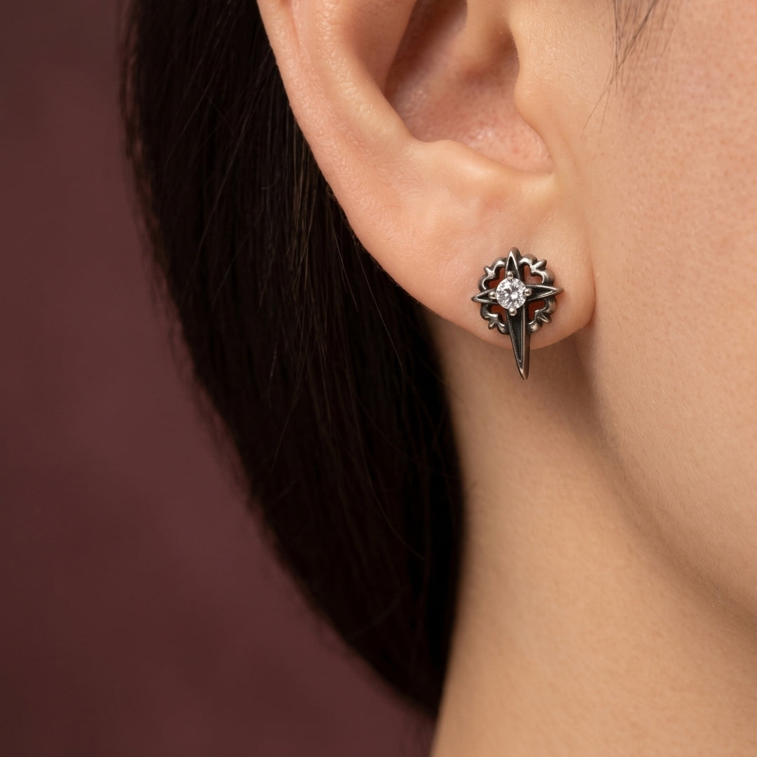Yarrow Star Stud Earring (Single)